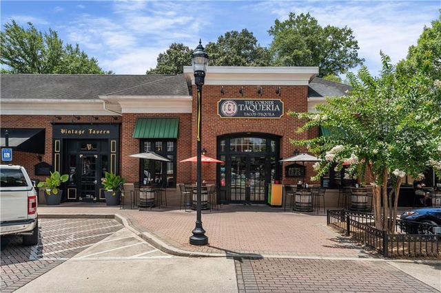 2005 Ivy Ridge Road SE, Smyrna, GA 30080