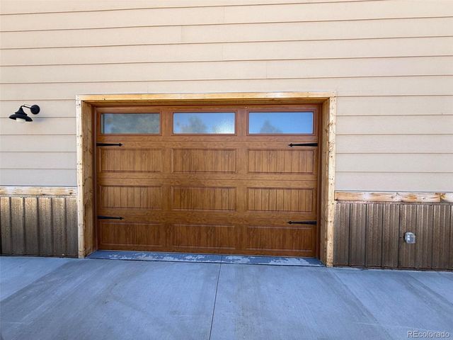 909 Pitchfork Rd, Hartsel, CO 80449