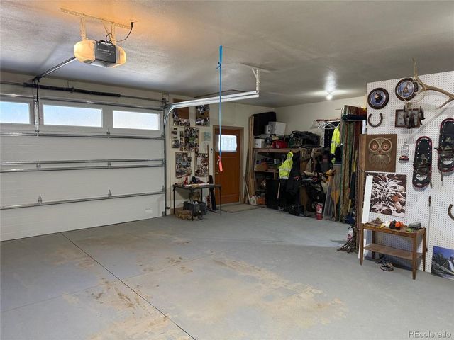 909 Pitchfork Rd, Hartsel, CO 80449