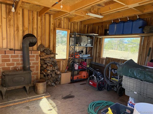 909 Pitchfork Rd, Hartsel, CO 80449