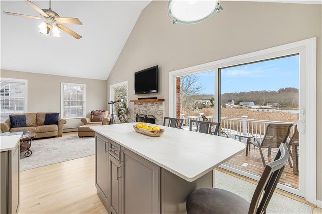 125 Montauk Road, Narragansett, RI 02882