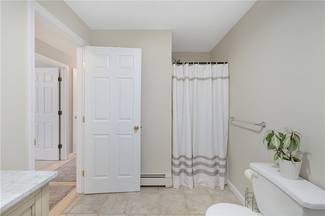 125 Montauk Road, Narragansett, RI 02882