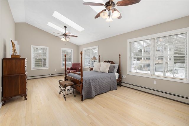 125 Montauk Road, Narragansett, RI 02882