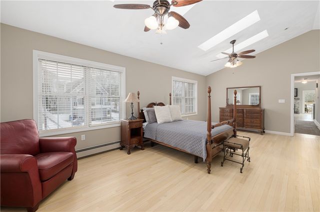 125 Montauk Road, Narragansett, RI 02882