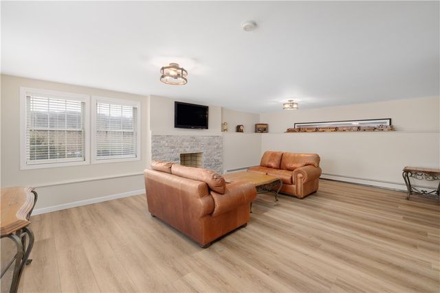 125 Montauk Road, Narragansett, RI 02882