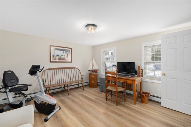 125 Montauk Road, Narragansett, RI 02882