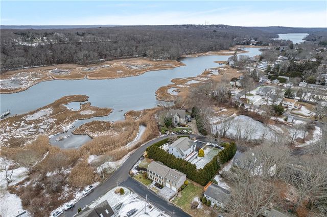 125 Montauk Road, Narragansett, RI 02882