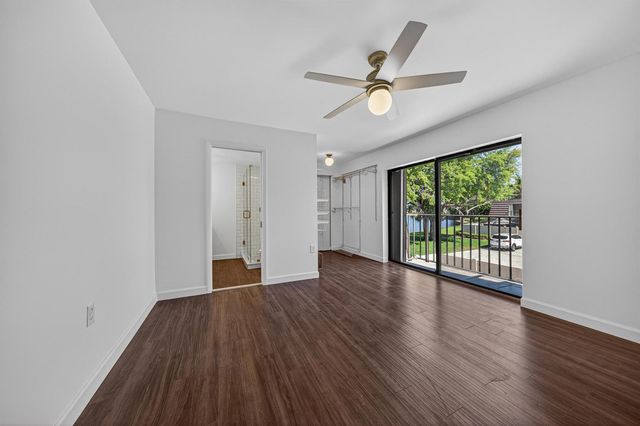 7811 78th Way, West Palm Beach, FL 33407