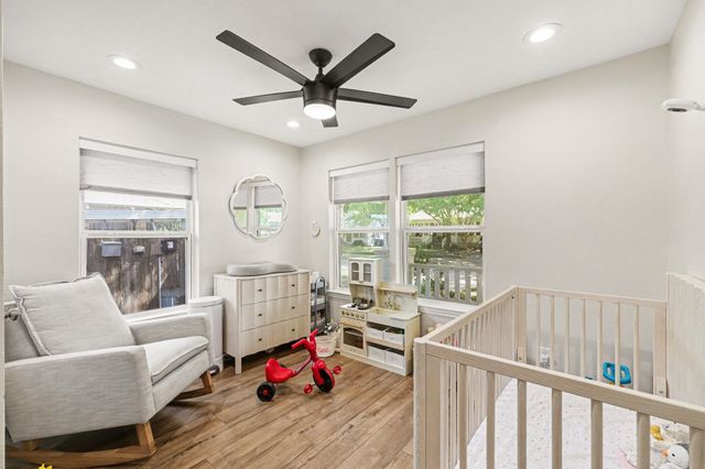 700 Cristler Avenue, Dallas, TX 75223