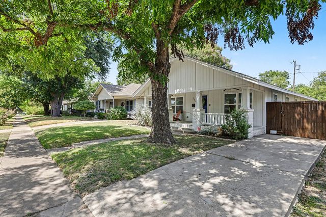 700 Cristler Avenue, Dallas, TX 75223