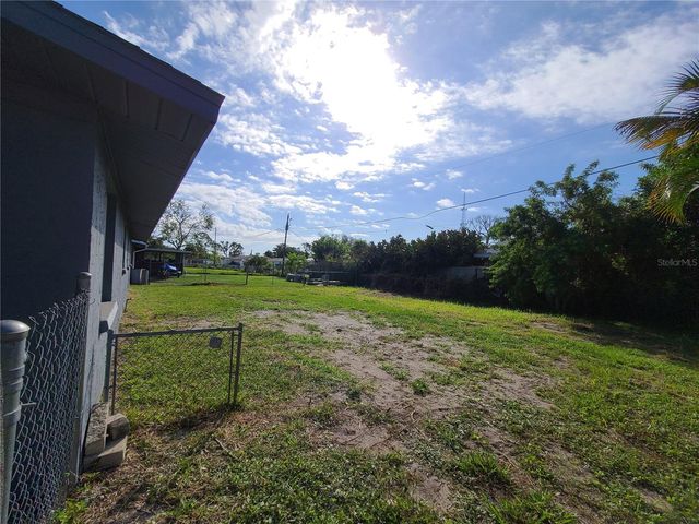 8271 PELICAN ROAD, Englewood, FL 34224