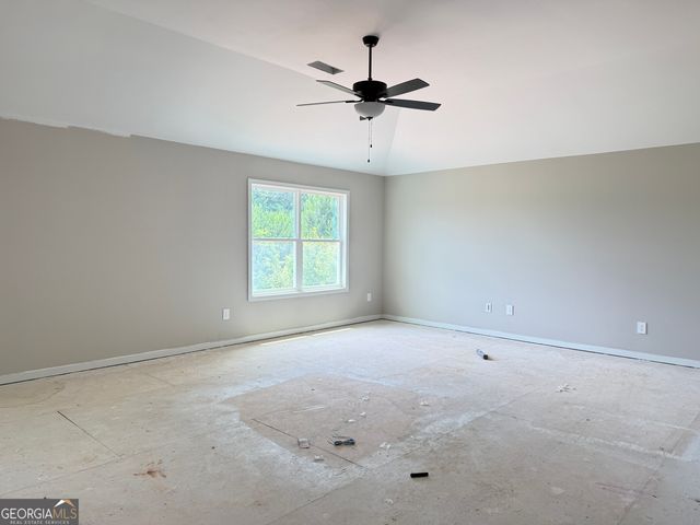 27 Rex Road, Williamson, GA 30292