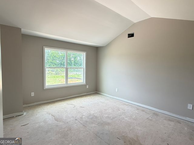 27 Rex Road, Williamson, GA 30292