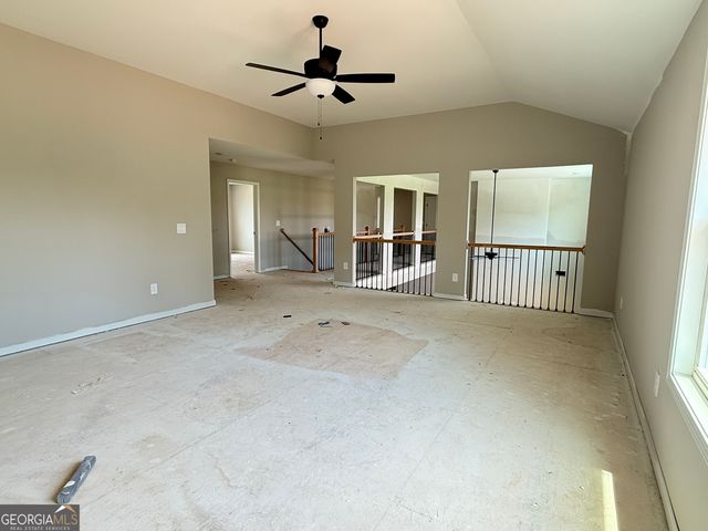 27 Rex Road, Williamson, GA 30292