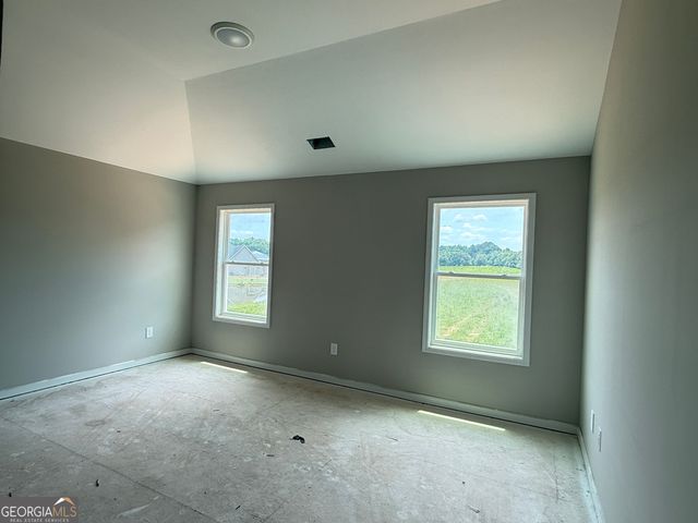 27 Rex Road, Williamson, GA 30292