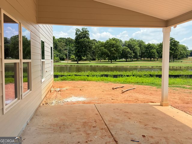 27 Rex Road, Williamson, GA 30292