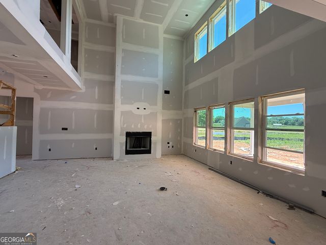 27 Rex Road, Williamson, GA 30292