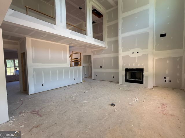 27 Rex Road, Williamson, GA 30292