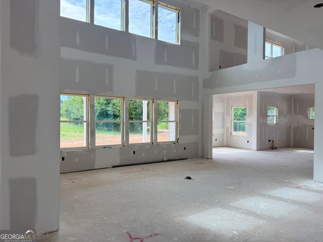 27 Rex Road, Williamson, GA 30292