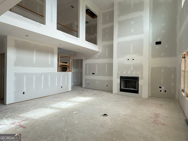 27 Rex Road, Williamson, GA 30292