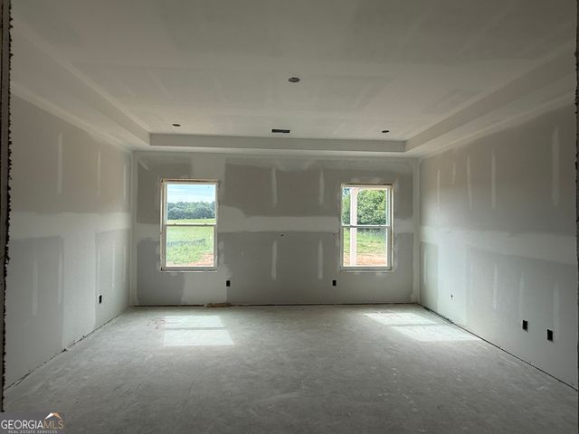 27 Rex Road, Williamson, GA 30292