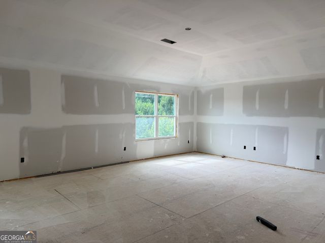 27 Rex Road, Williamson, GA 30292