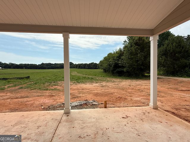 27 Rex Road, Williamson, GA 30292
