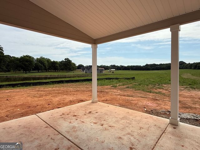 27 Rex Road, Williamson, GA 30292