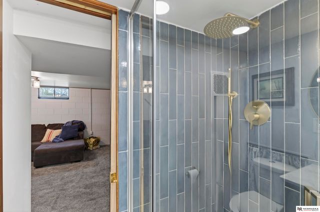 618 N 15TH Street, Blair, NE 68008