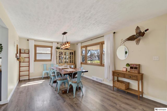 618 N 15TH Street, Blair, NE 68008