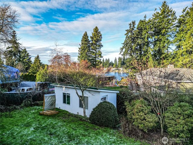 3623 Shelby Road, Lynnwood, WA 98087