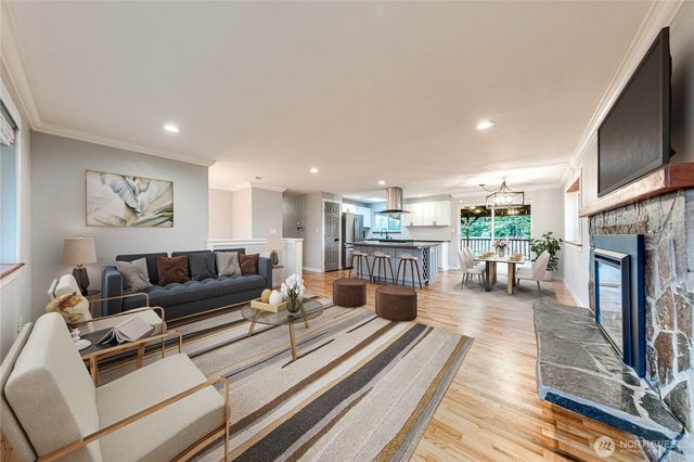 3623 Shelby Road, Lynnwood, WA 98087