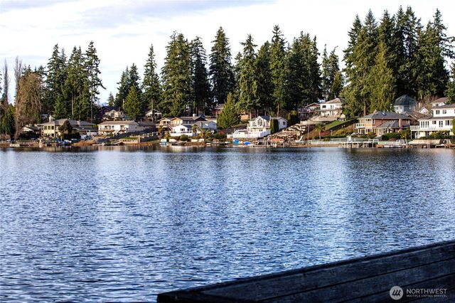 3623 Shelby Road, Lynnwood, WA 98087