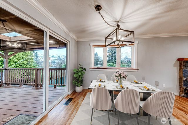 3623 Shelby Road, Lynnwood, WA 98087