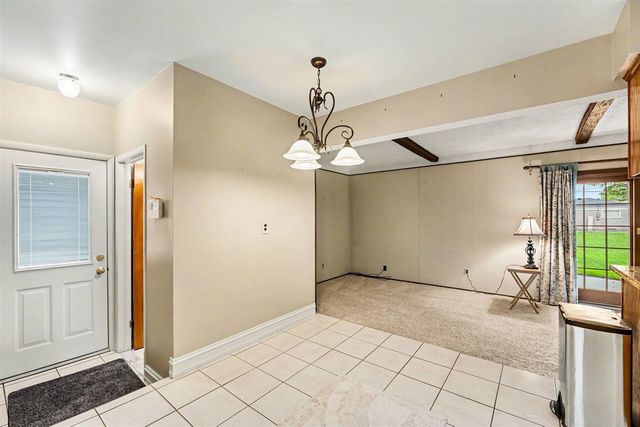 15569 Alsip Street, Roseville, MI 48066