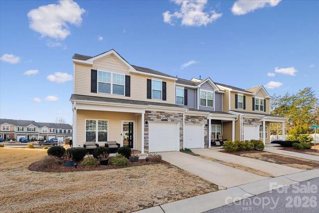 15249 Wrights Crossing Drive, Charlotte, NC 28278