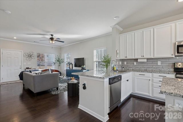 15249 Wrights Crossing Drive, Charlotte, NC 28278