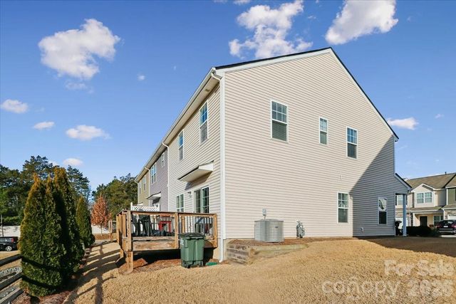 15249 Wrights Crossing Drive, Charlotte, NC 28278