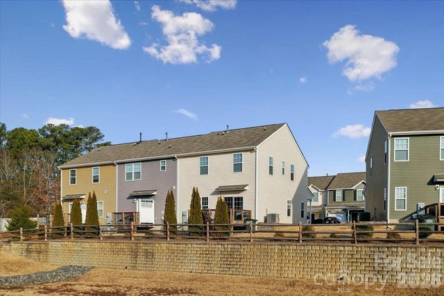 15249 Wrights Crossing Drive, Charlotte, NC 28278