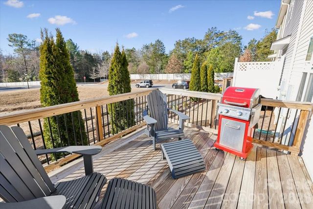 15249 Wrights Crossing Drive, Charlotte, NC 28278