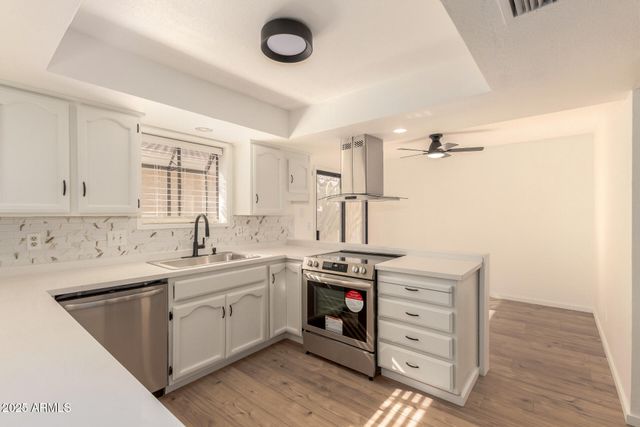 26601 S SADDLETREE Drive, Sun Lakes, AZ 85248