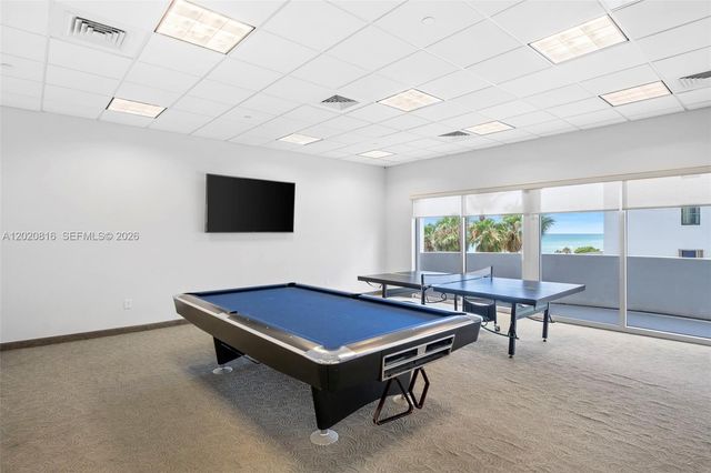 6365 Collins Ave 1909, Miami Beach, FL 33141