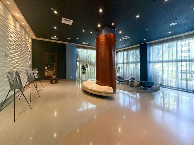 6365 Collins Ave 1909, Miami Beach, FL 33141