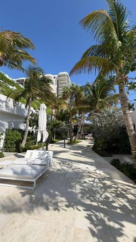 6365 Collins Ave 1909, Miami Beach, FL 33141