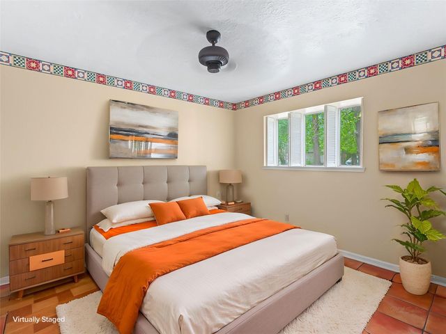 11711 Hillbrook Drive, Houston, TX 77070