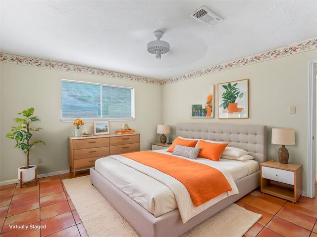 11711 Hillbrook Drive, Houston, TX 77070