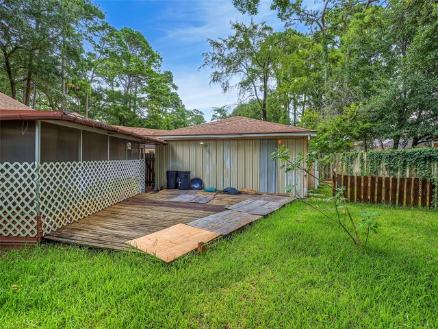 11711 Hillbrook Drive, Houston, TX 77070