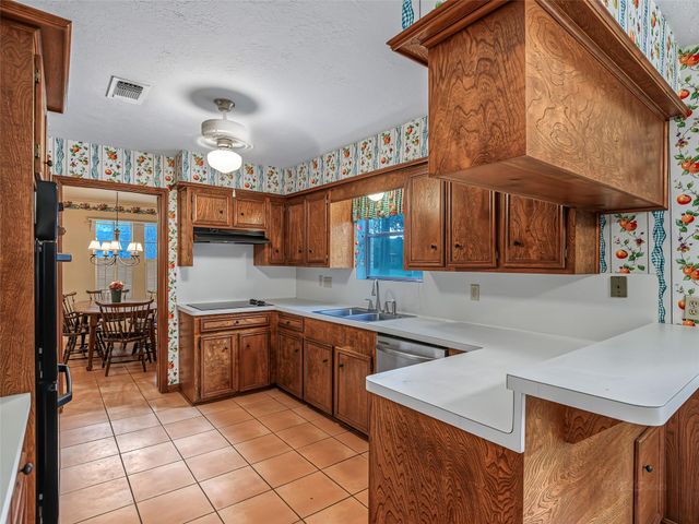 11711 Hillbrook Drive, Houston, TX 77070