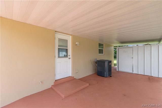 9228 N Greco Terrace, Dunnellon, FL 34434