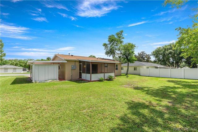 9228 N Greco Terrace, Dunnellon, FL 34434